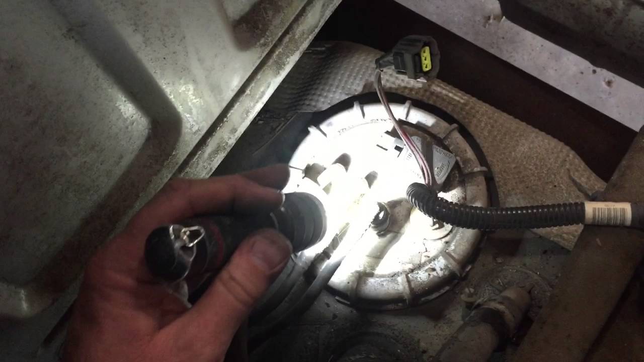 How to : Replace a Fuel Pump on a 2000 Ford Ranger