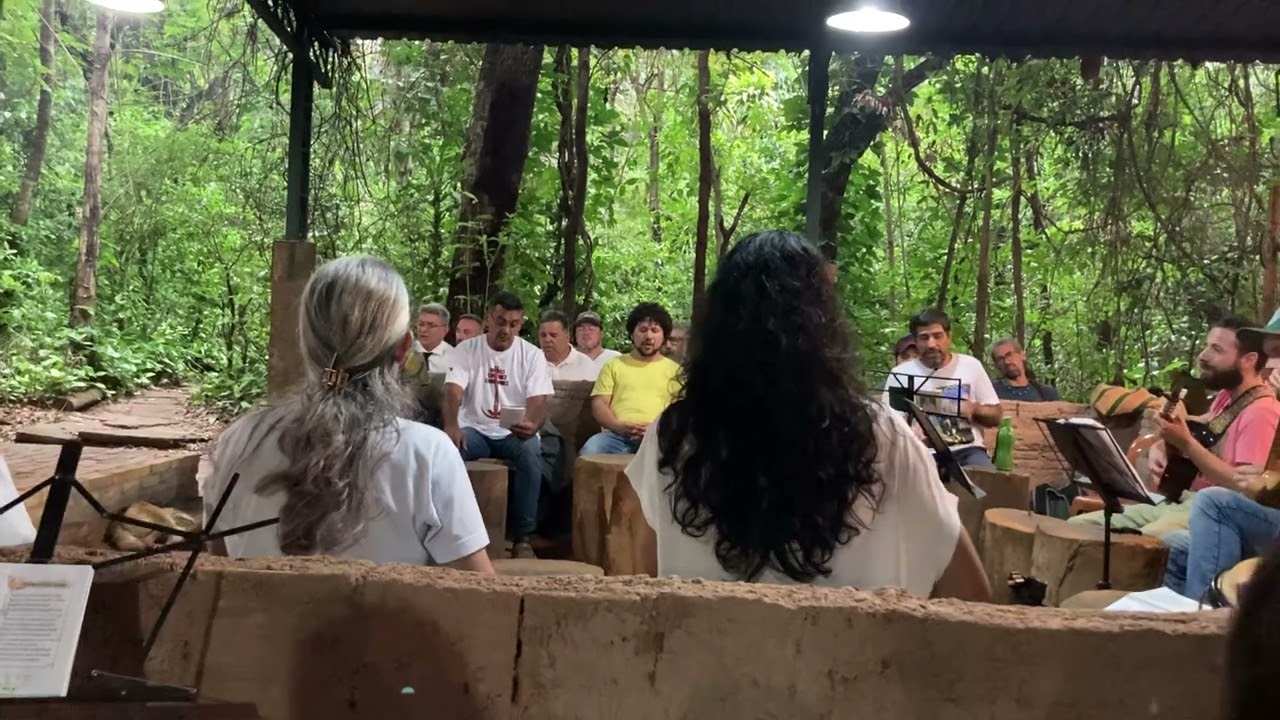 11 - Cheirinho De Rosas - Padrinho Sebastião- Nova Jerusalém