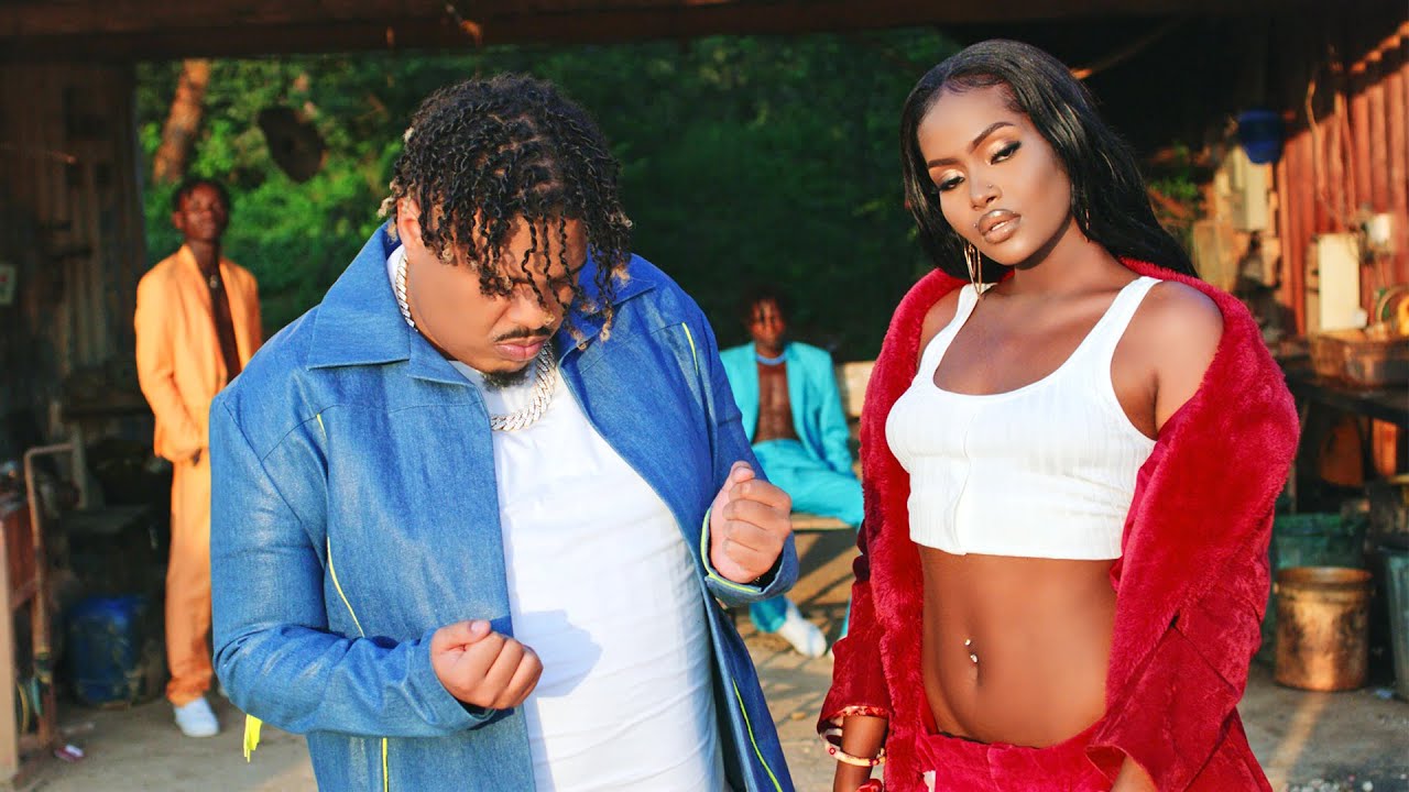 Naza - Christina (Clip Officiel)