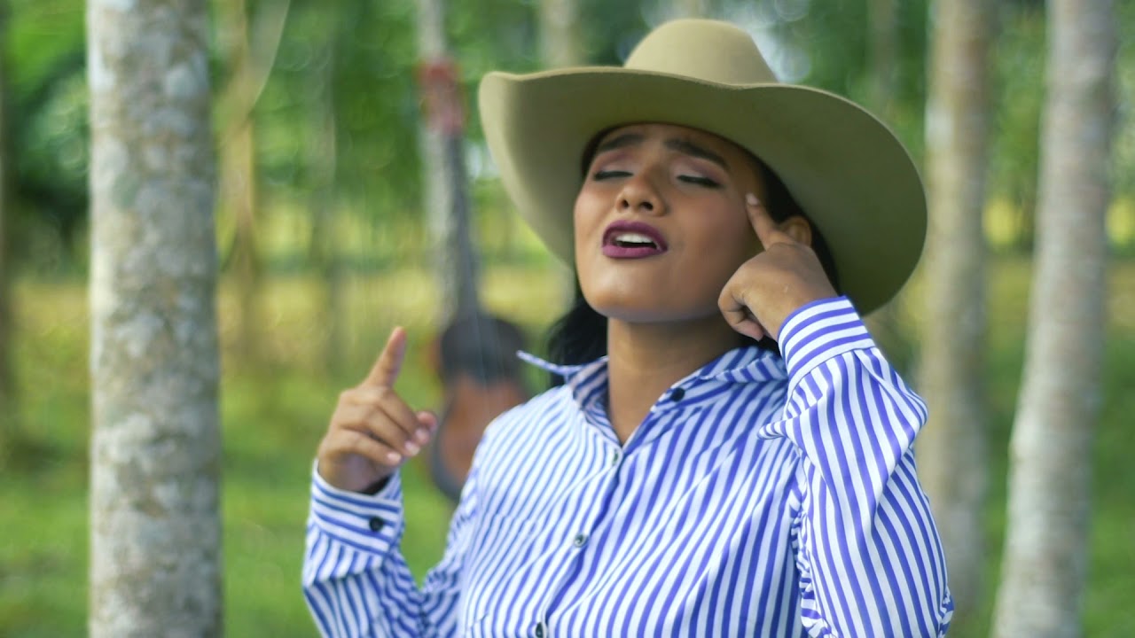 CAMINITO DE MI LLANO - Laura Gaitan ( VIDEO OFICIAL )
