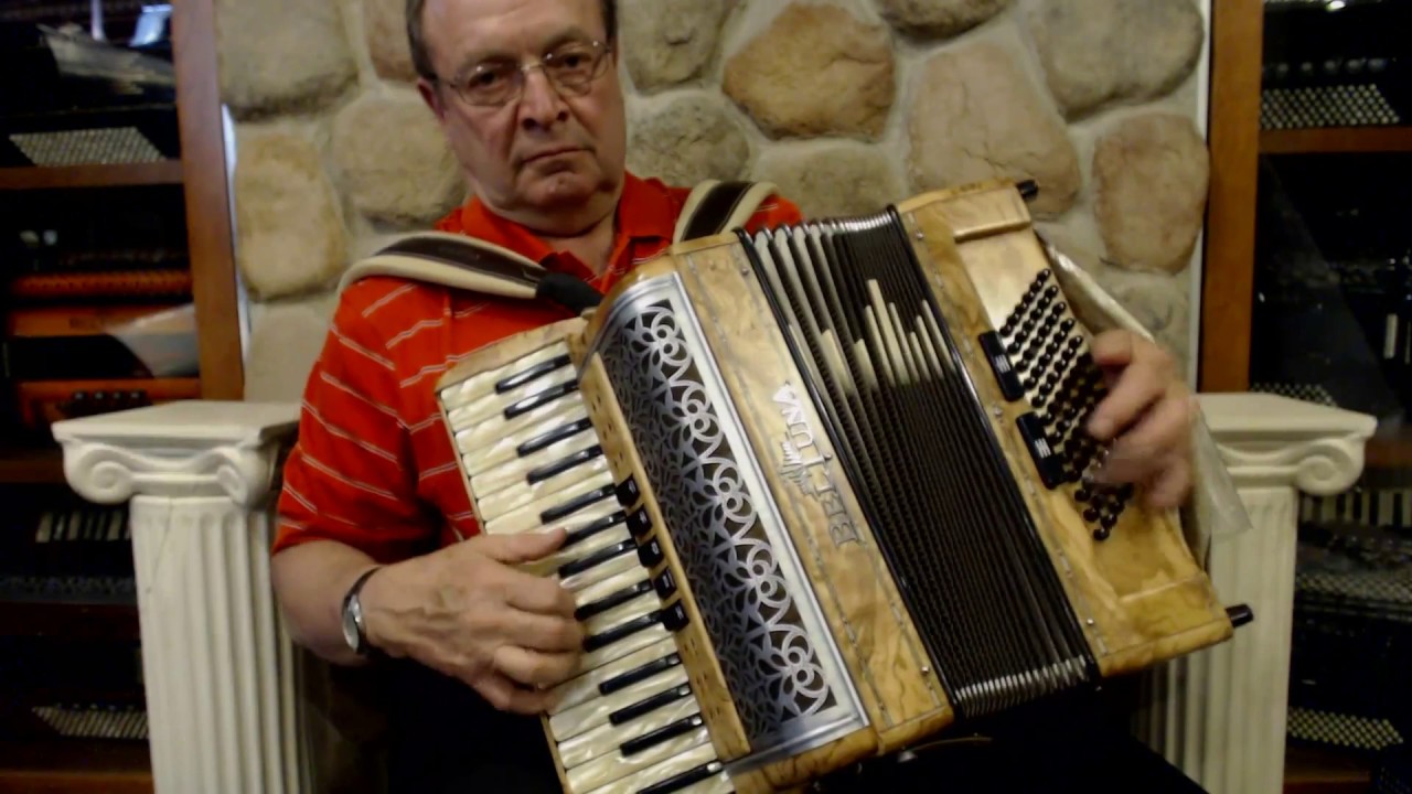 BELTALPIII3472OA - Olive Ash Beltuna Alpstar III Piano Accordion LMM 34 72 $5999