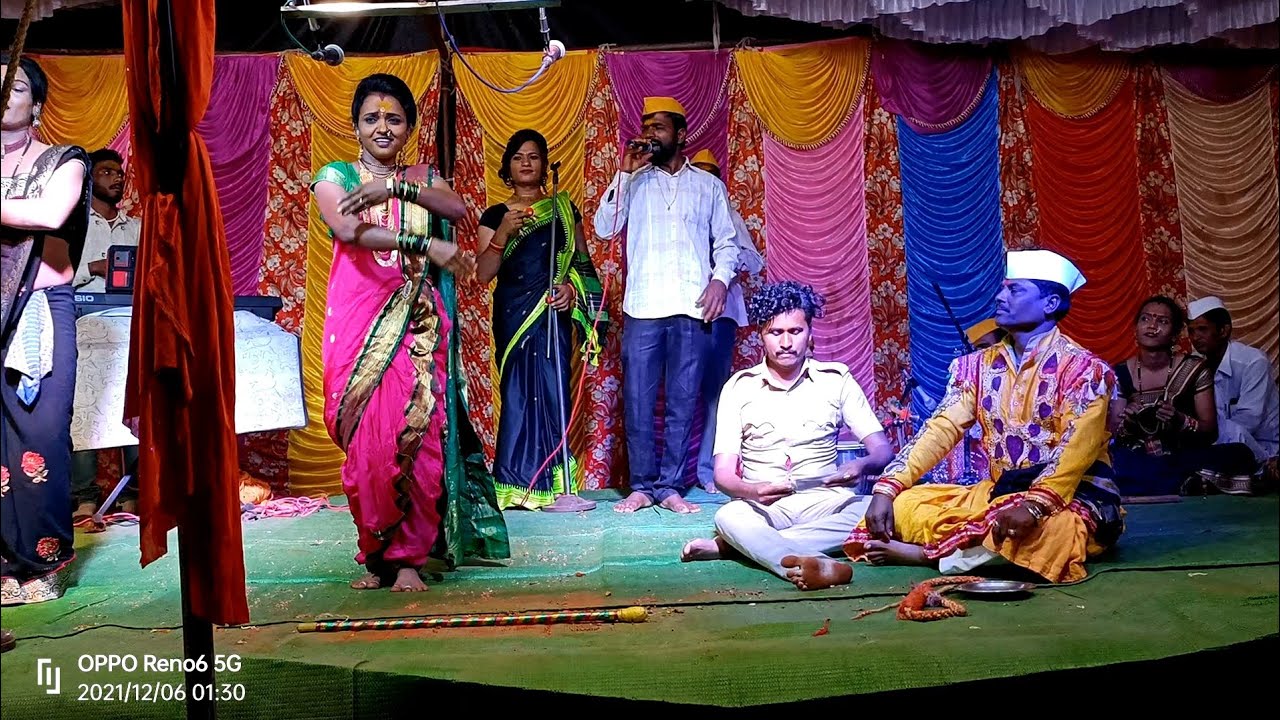 🎧🎶||नवरी झाली बानाई दारी चौघडा वाजतो||😍सौ.मिराताई चंद्रकांत कावळे संभाजीनगर कर सहकलाकार नक्की बघा🎤🎹🎵