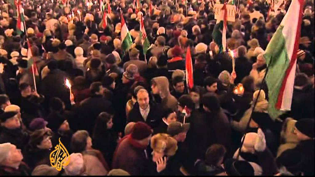 Huge rally supports Hungary premier against EU
