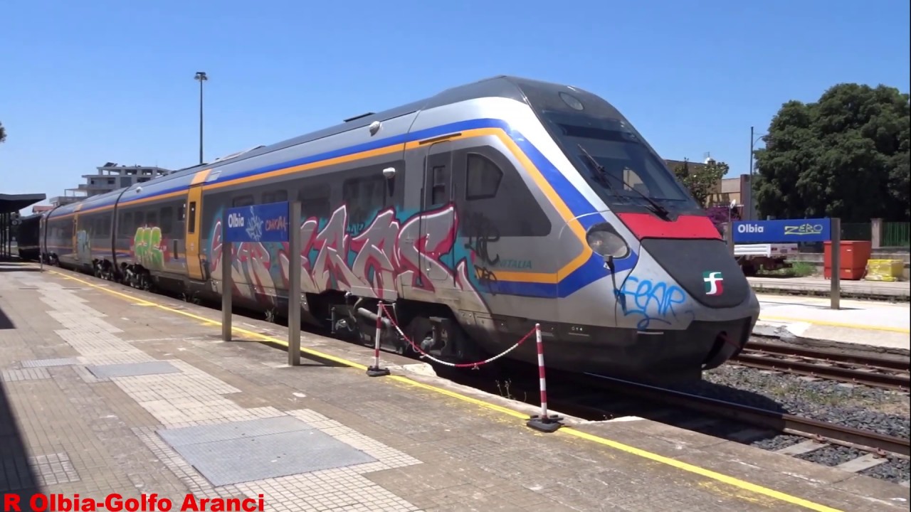 Treni nella Sardegna Settentrionale.