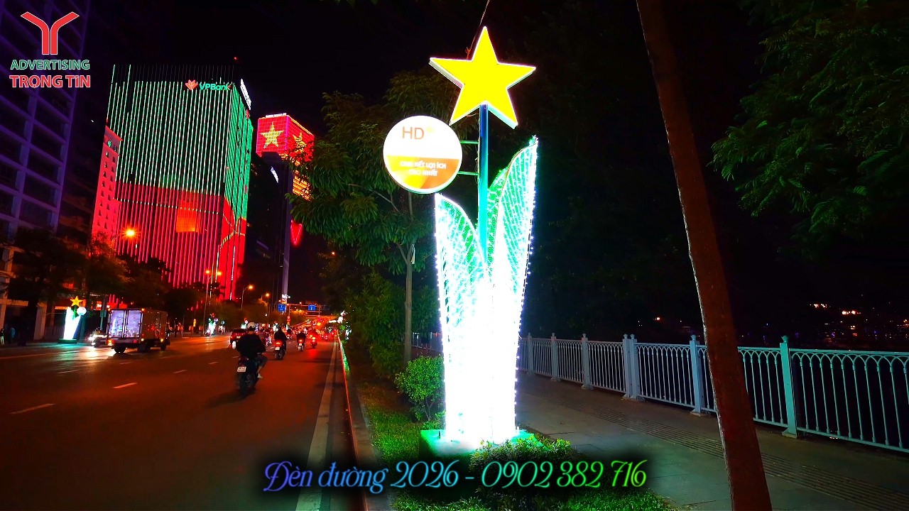Đèn đường Tết 2026