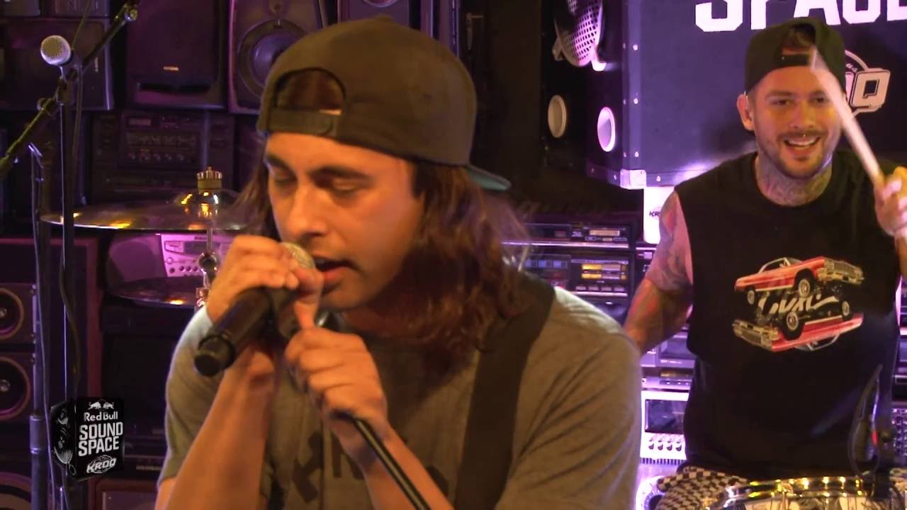 Pierce The Veil - Floral & Fading (Live at KROQ)