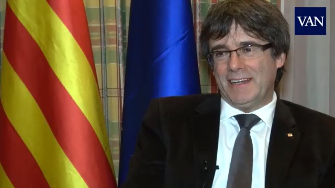 #21D Carles Puigdemont (JxCat): ¿Santi Vila o Oriol Junqueras?