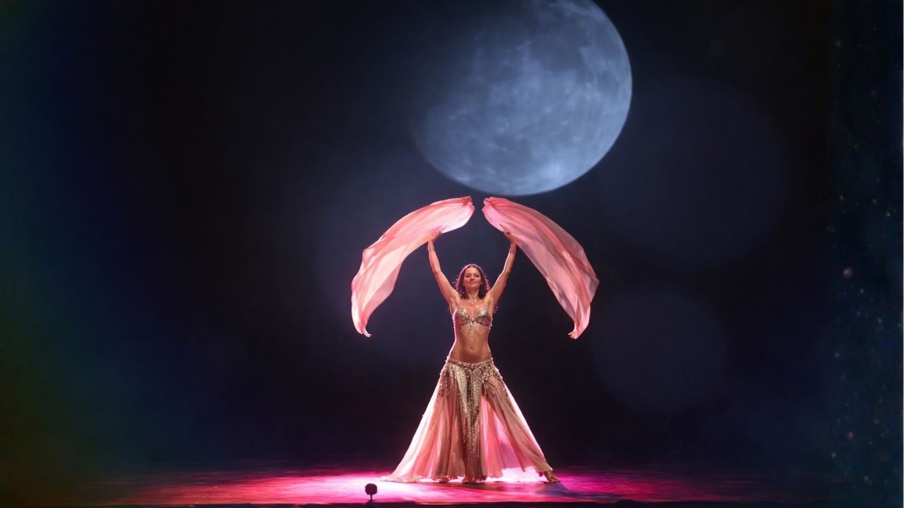 Belly Dance Performance | Espectáculo de Danza del Vientre | Silk Veils Fan - Abanicos de Seda