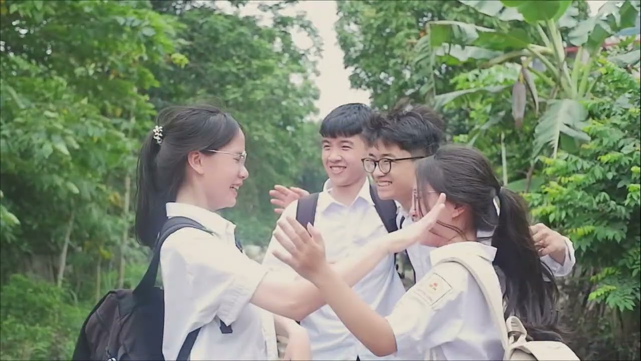 CHUYEN TAU TUOI 18 - TRI ÂN VÀ TRƯỜNG THÀNH K25 - THPT AN DƯƠNG VƯƠNG