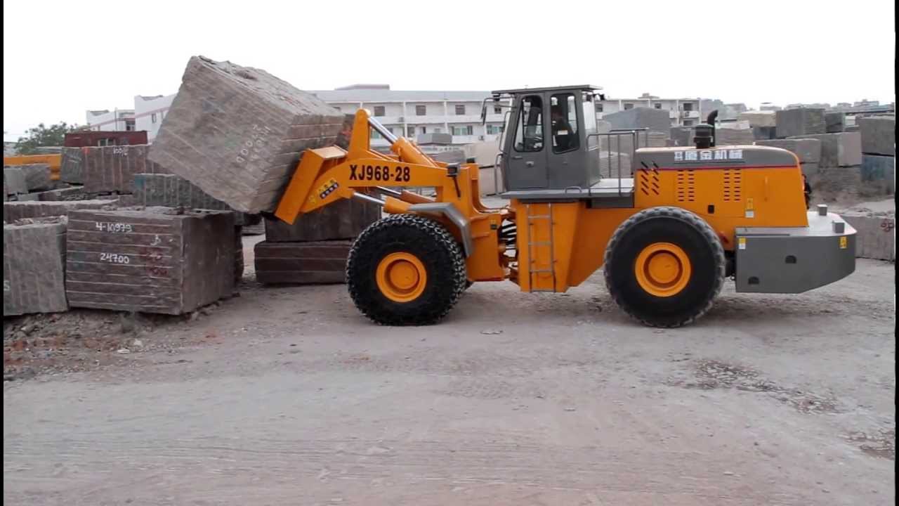XIAJIN MACHINERY-CE forklift loader XJ968-28 TEST AT STONE YARD