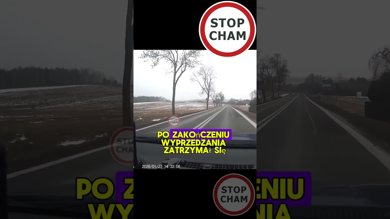 Niebezpieczne wyprzedzanie - spycha do rowy  #stopcham #dashcam #wideorejestrator