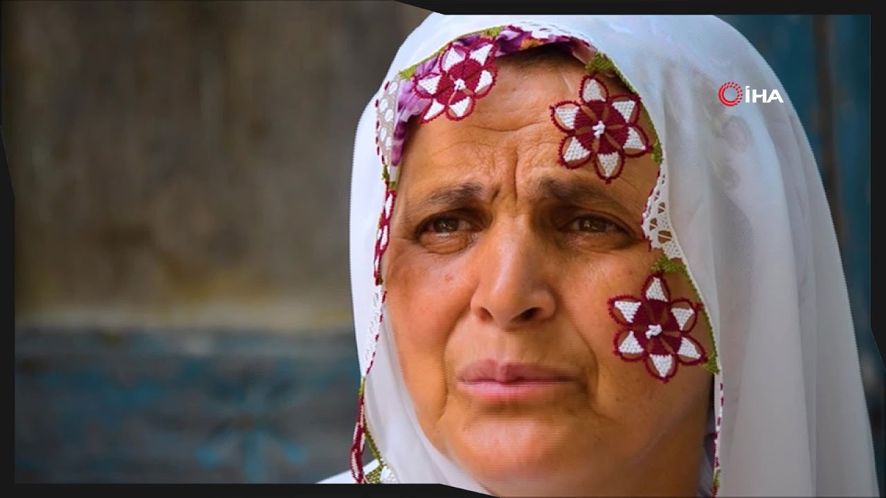 Bursa’da Kadınlar Geçimlerini Asırlık Gelenek İğne Oyası İle Kazanıyor