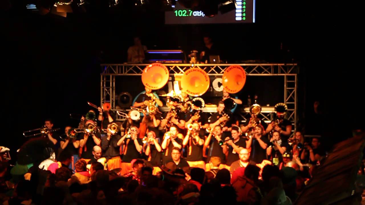 Basket Case - Guggemusig Biberchrouser Bennau - Fasnacht Bennau 2015