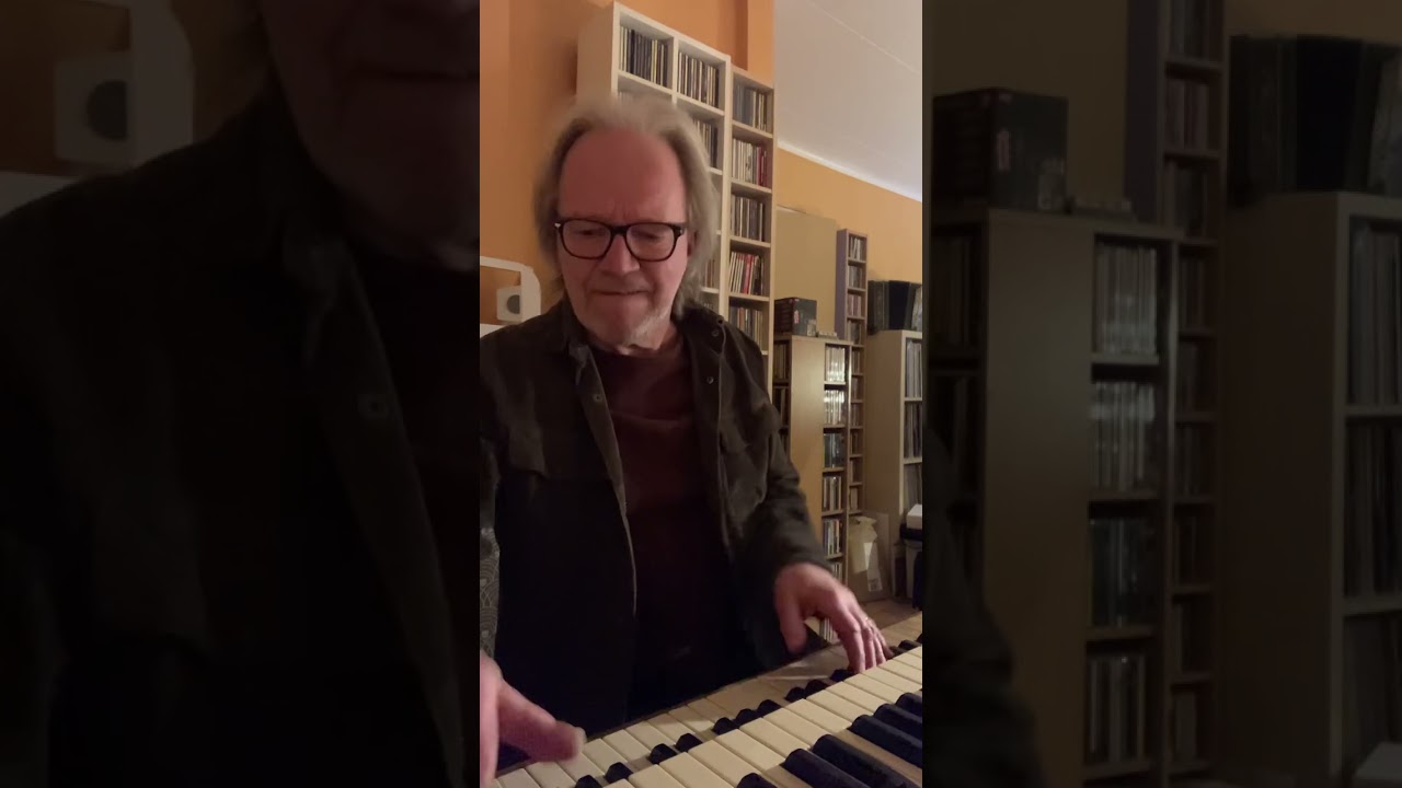 Blues improvisation in three parts