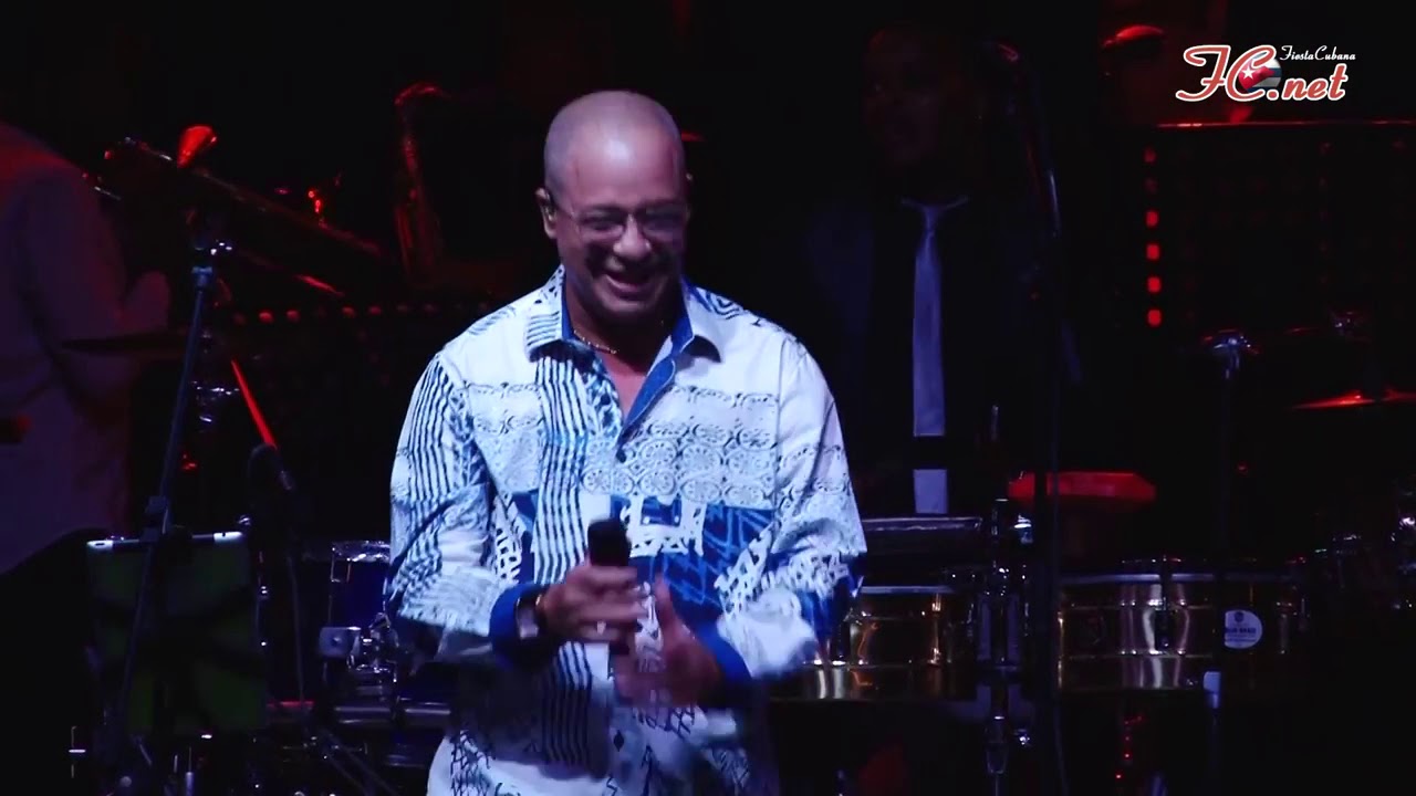 ISSAC DELGADO - EN FRANCIA - EN PRIMERA PLANA