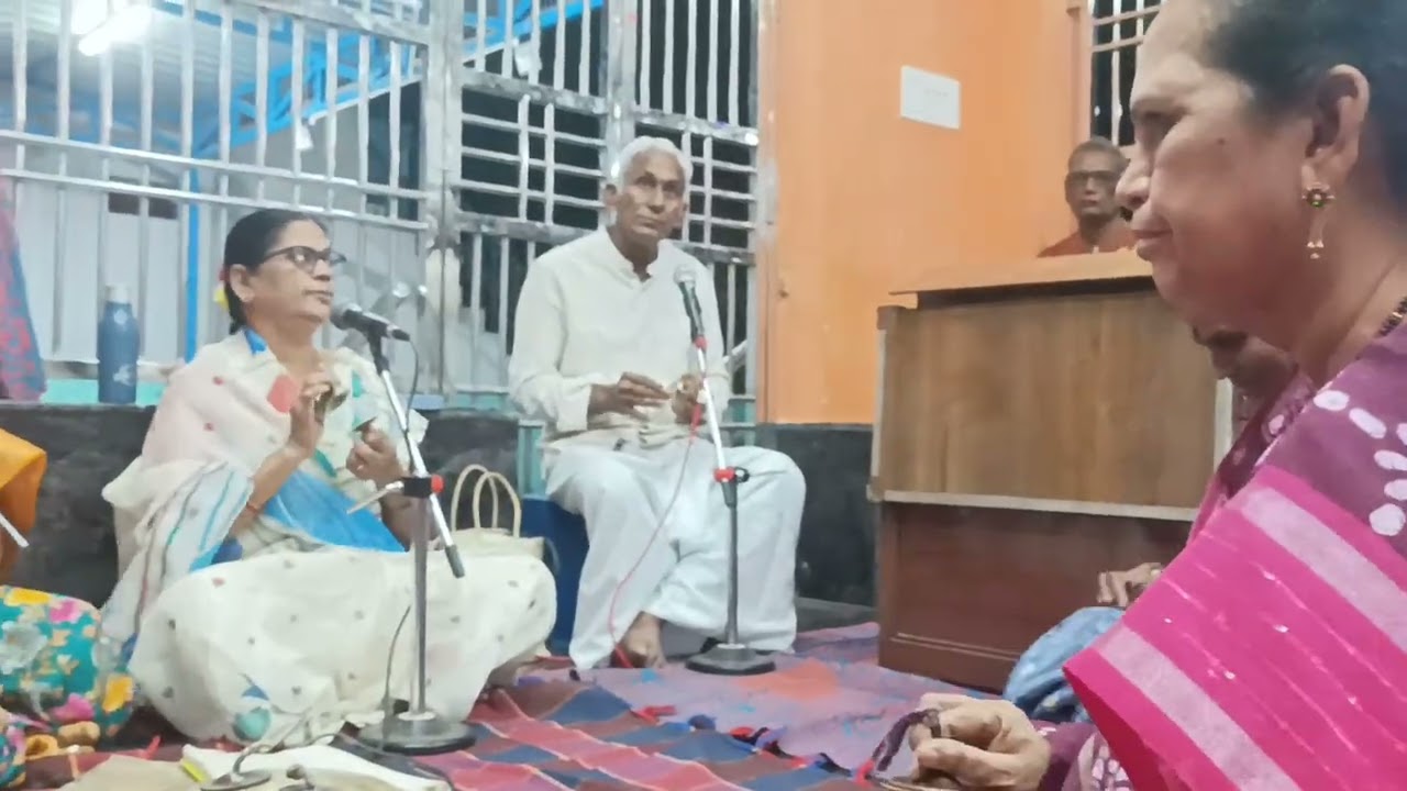 ఈ పాట చూడండి చాలా బాగా పాడుతున్నారు నీవుండేదా కొండపై నా స్వామి చాలా బాగా పాడారు చూడండి వినండి లైక్ 