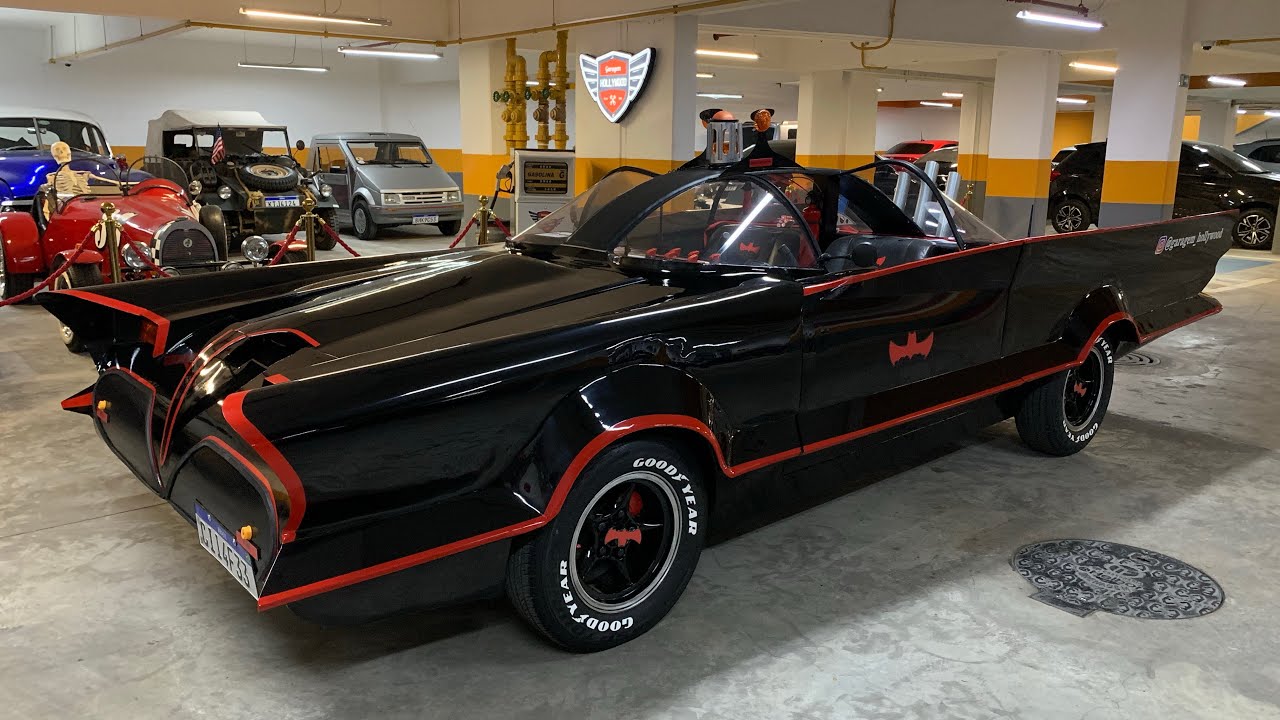 Vende-se Batmóvel Tributo Batmobile 1966 todo em Lata! Raríssimo e Exclusivo! R$230.000,00