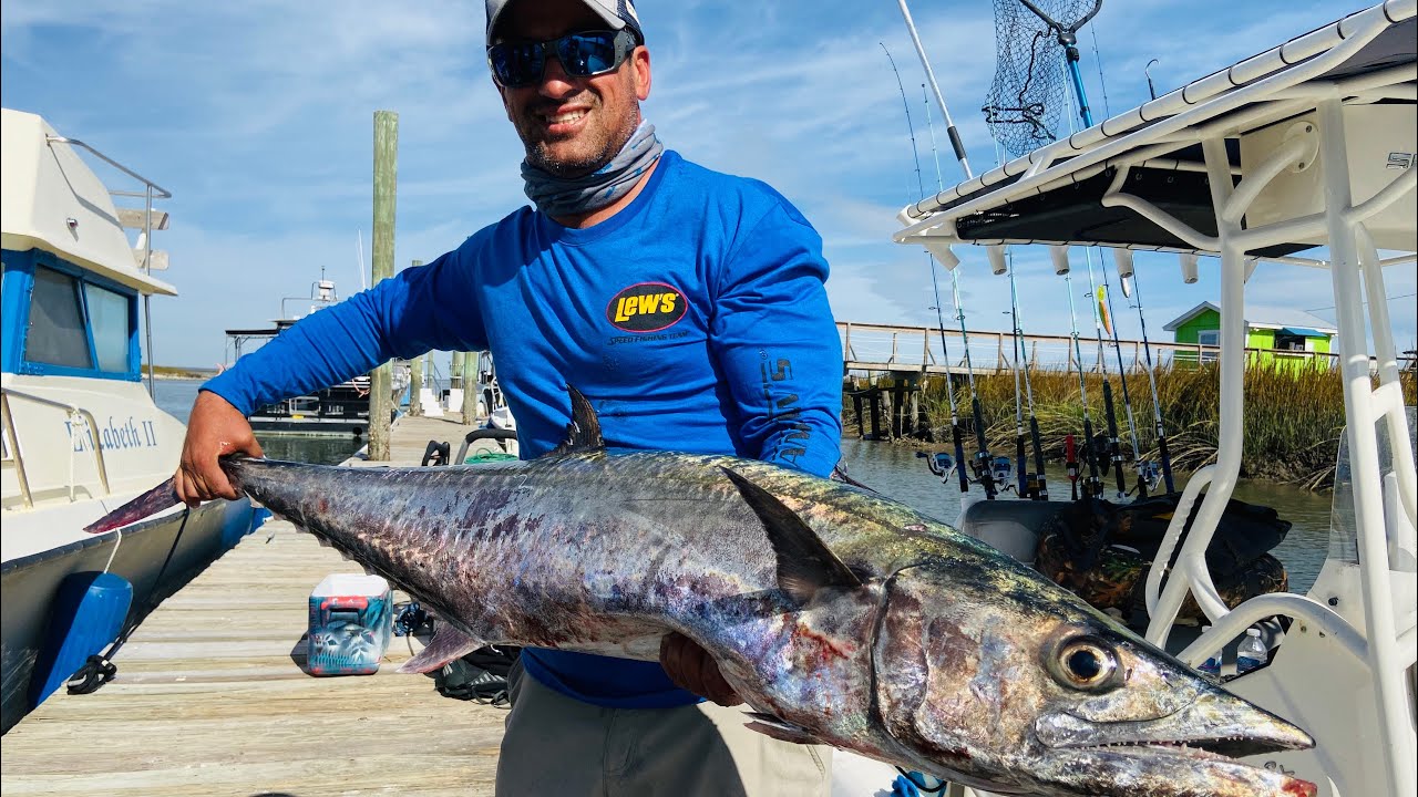 Veterans Day Fishing trolling for kingfish in tybee island Georgia!