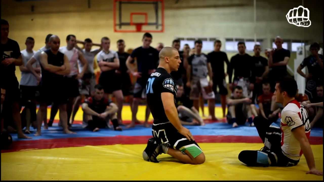 Obalenie z klamry - Damian Janikowski - FORMMA Techniques