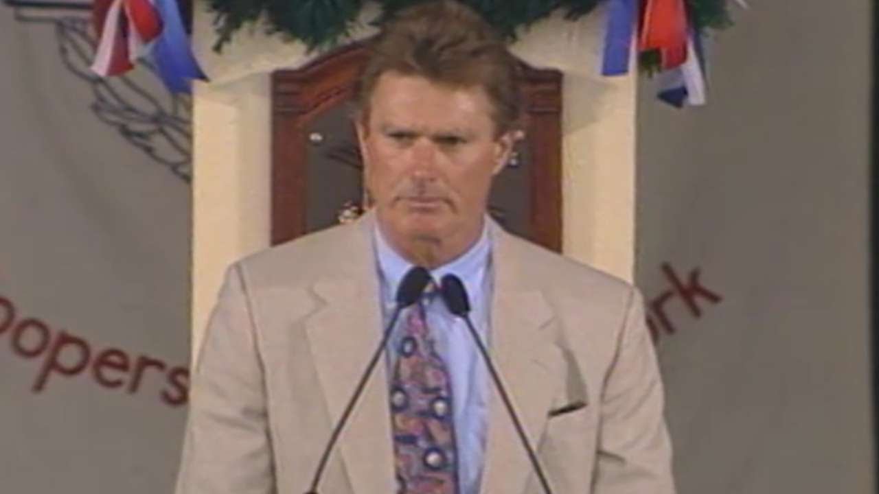 Carlton is inducted into the Baseball Hall of Fame