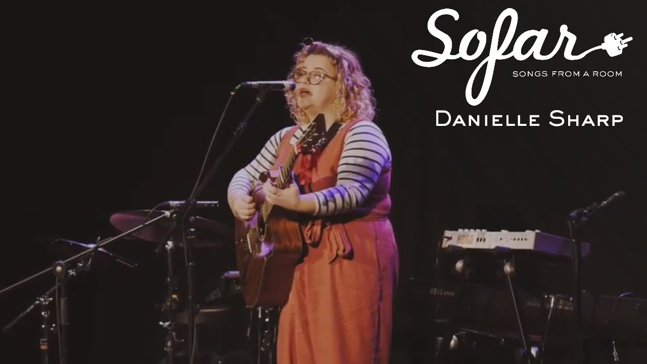 Danielle Sharp - Wish I Hadn’t Met You | Sofar Bath