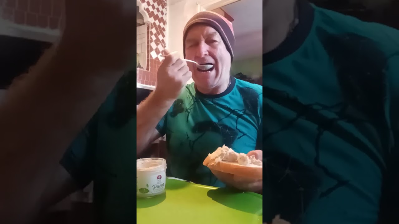 Ем риет из горбуши кета с кунжутом из магазина покупАлко