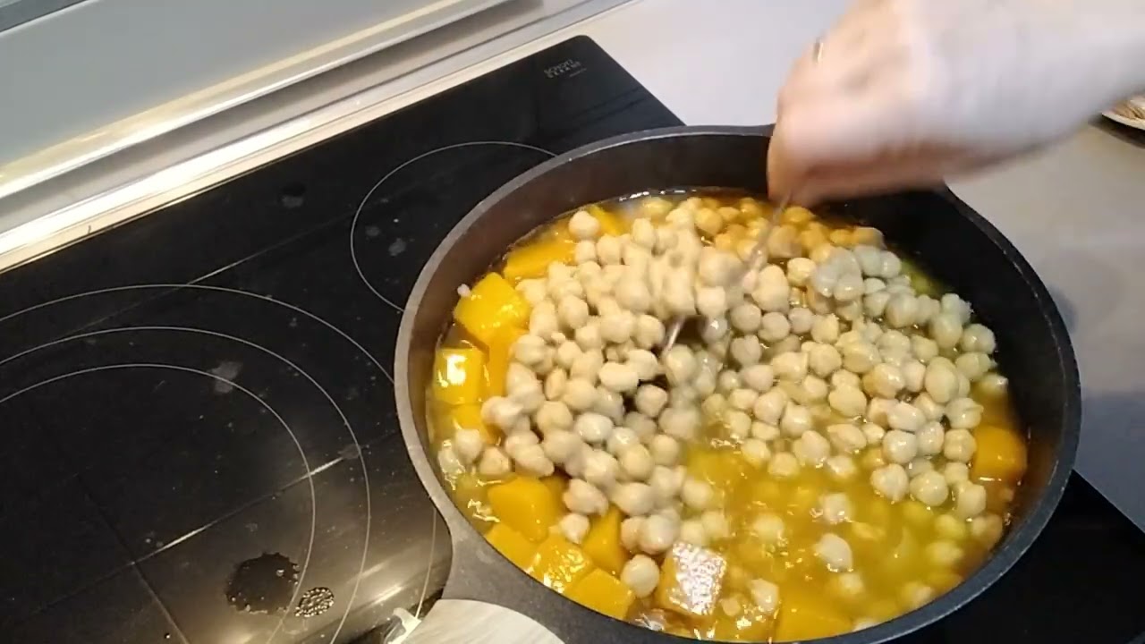 Garbanzos con secreto y calabaza 🎃 
