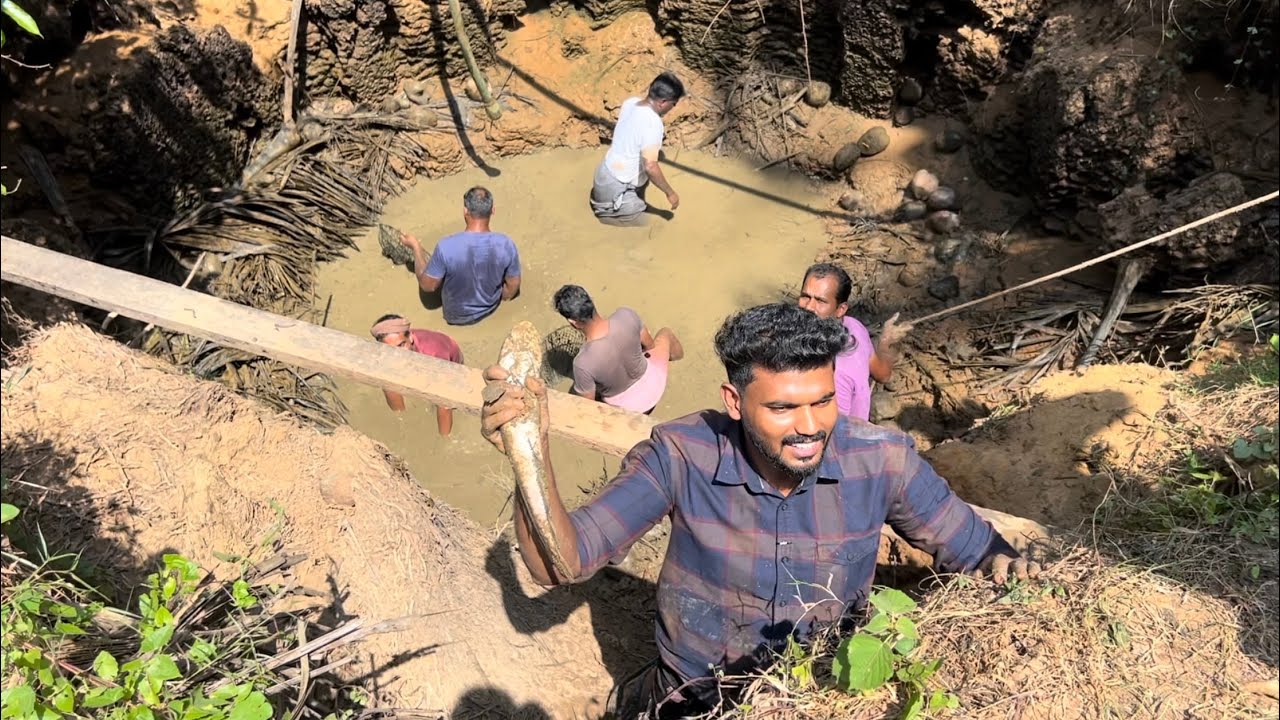 കിണറ്റിലെ മീൻപിടുത്തം 😳 കിട്ടിയത് പ്രതീക്ഷിക്കാത്ത മീനുകൾ Village Fishing