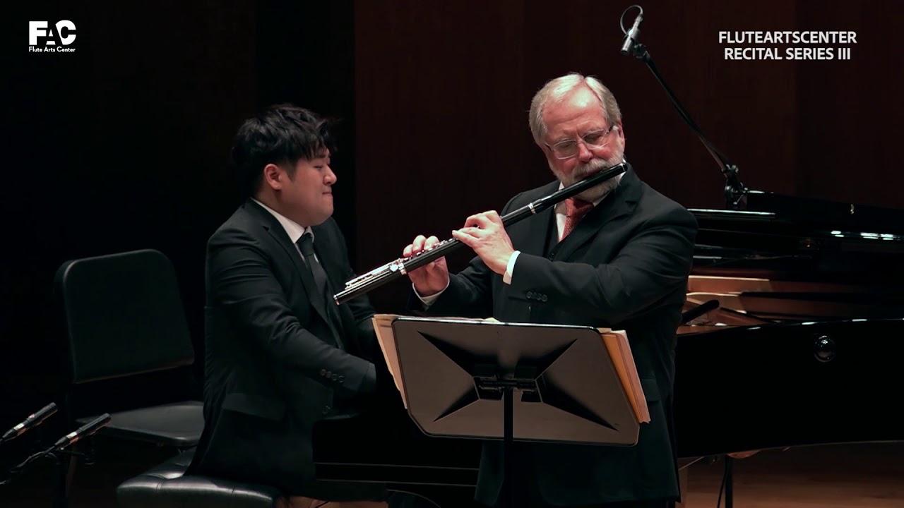 Andreas Blau plays Adler Tango