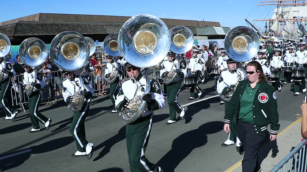 Spartan Marching Band at 2017 Holiday Bowl Parade