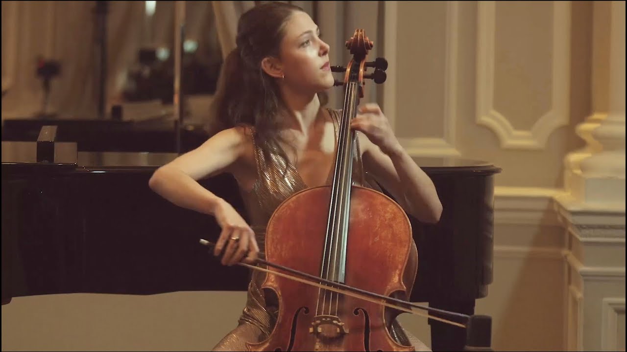 Á. Piazzolla - Le Grand Tango performed by Laura Peribáñez & Gabrielė Sutkutė
