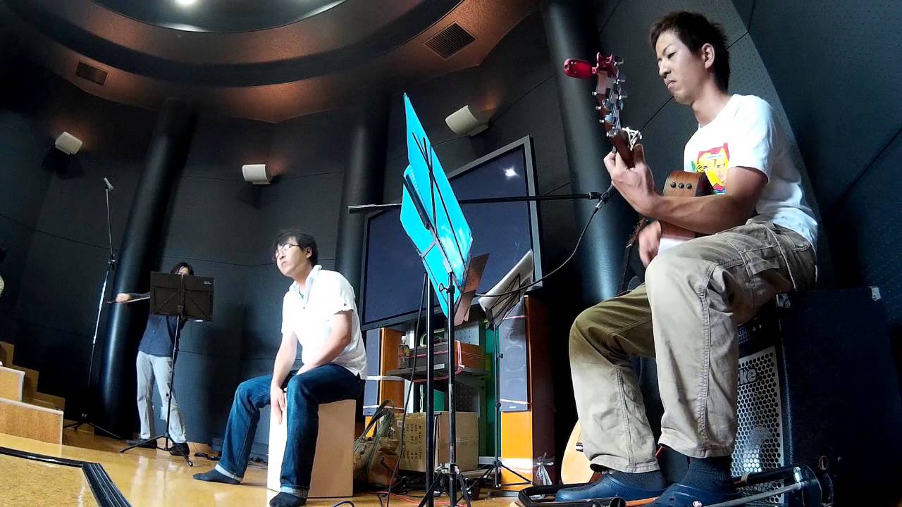 【となりのトトロのテーマ曲】ギター バイオリン カホン でアンサンブル