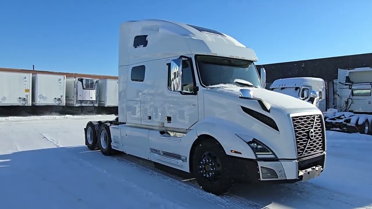 2019 VOLVO VNL64T760 For Sale