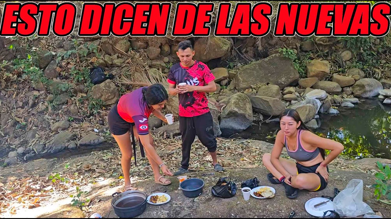 Los aventureros hablan en mal de las chicas nuevas.