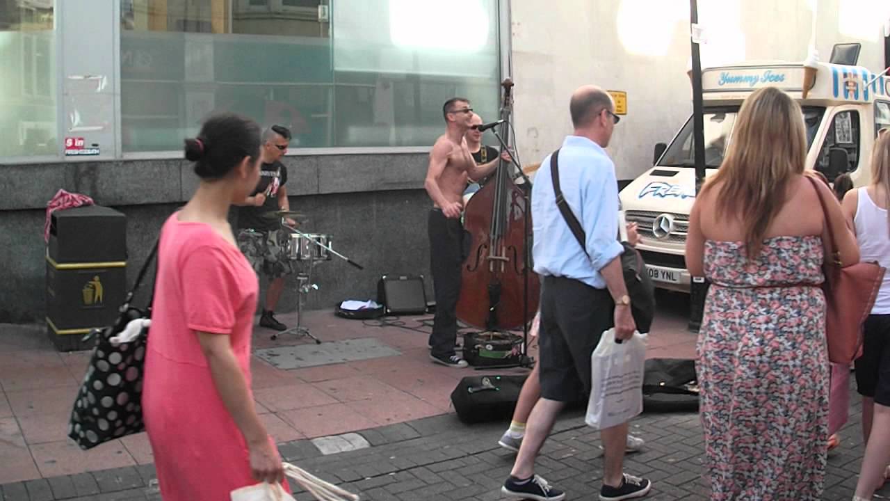 The Long Tall Texans  Brighton