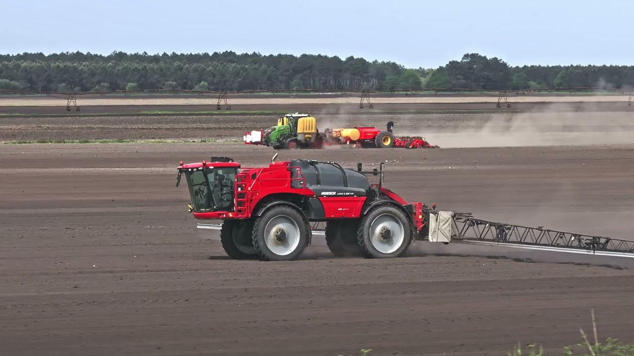 SEMIS DE MAÏS 20 RANGS /QUADTRAC 715/FENDT MT/VADERSTAD/HORSCH LEEB