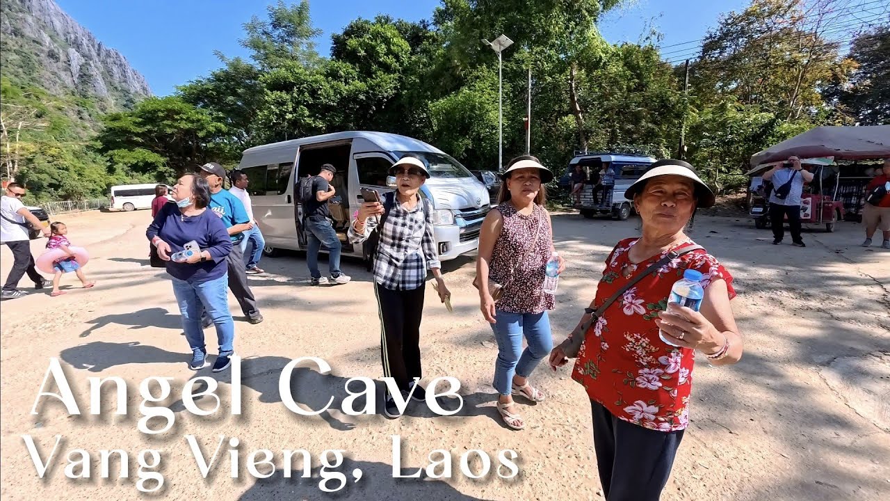 Visiting Angel Cave in Vang Vieng, Laos / with friends and family from USA. 