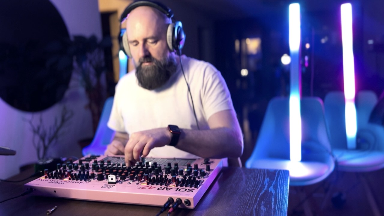 Pensive and atmospheric Jam | Elta Music Solar 42F |  59 Perlen