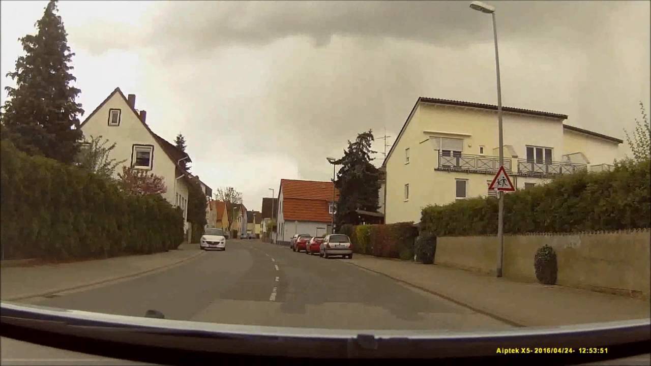 Ortsdurchfahrt im Ried/GG: Astheim (Nord rein, SO raus)