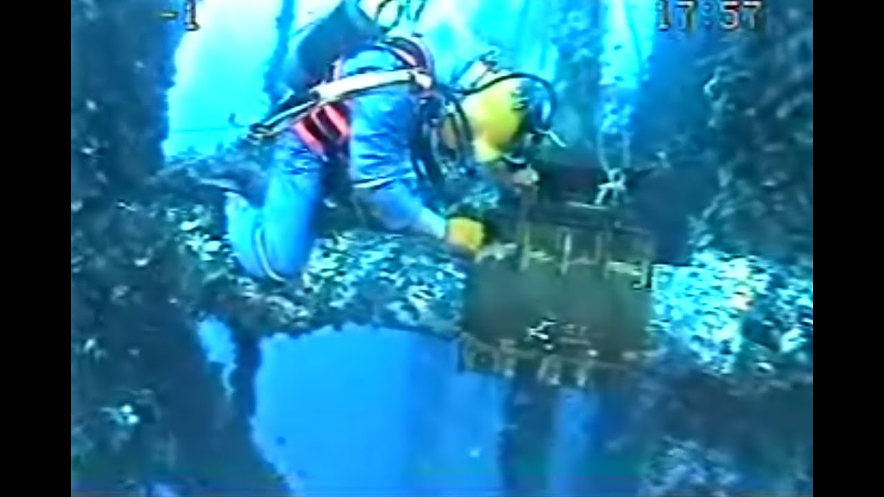 Commercial Diving Offshore | Clamp installation | ROV Point of view