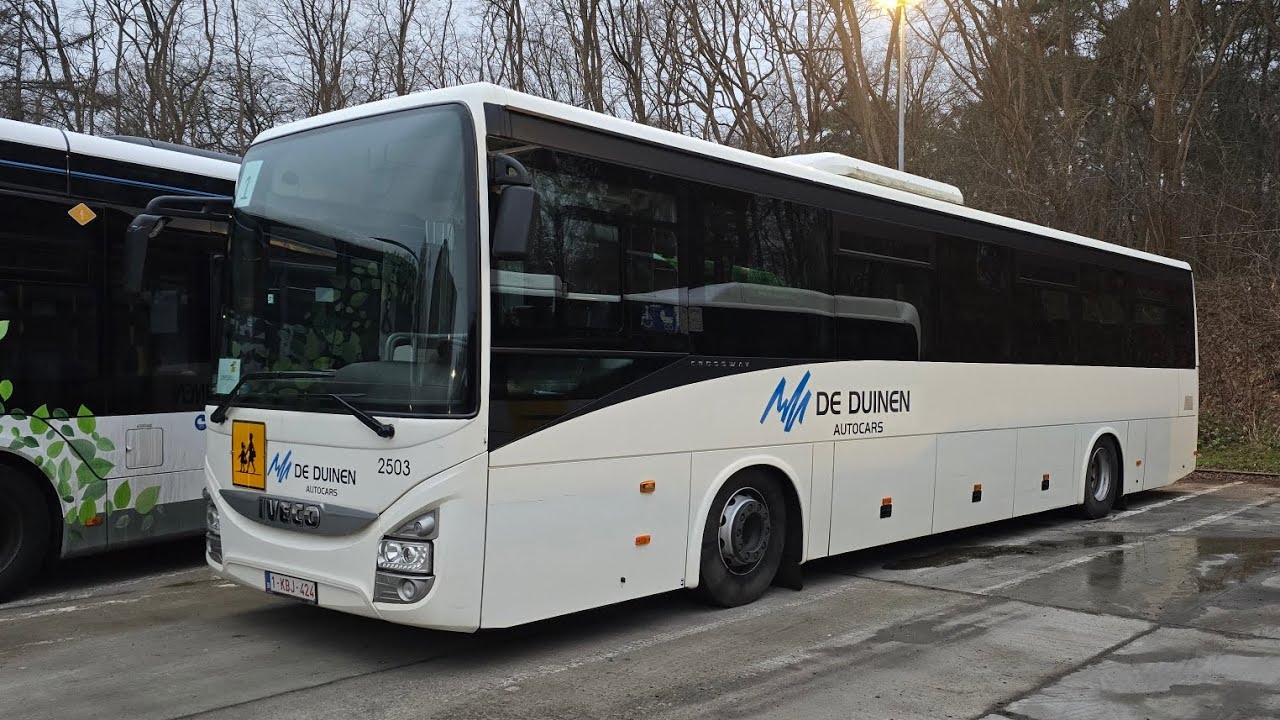 Treindienst rijden met een touringcar.