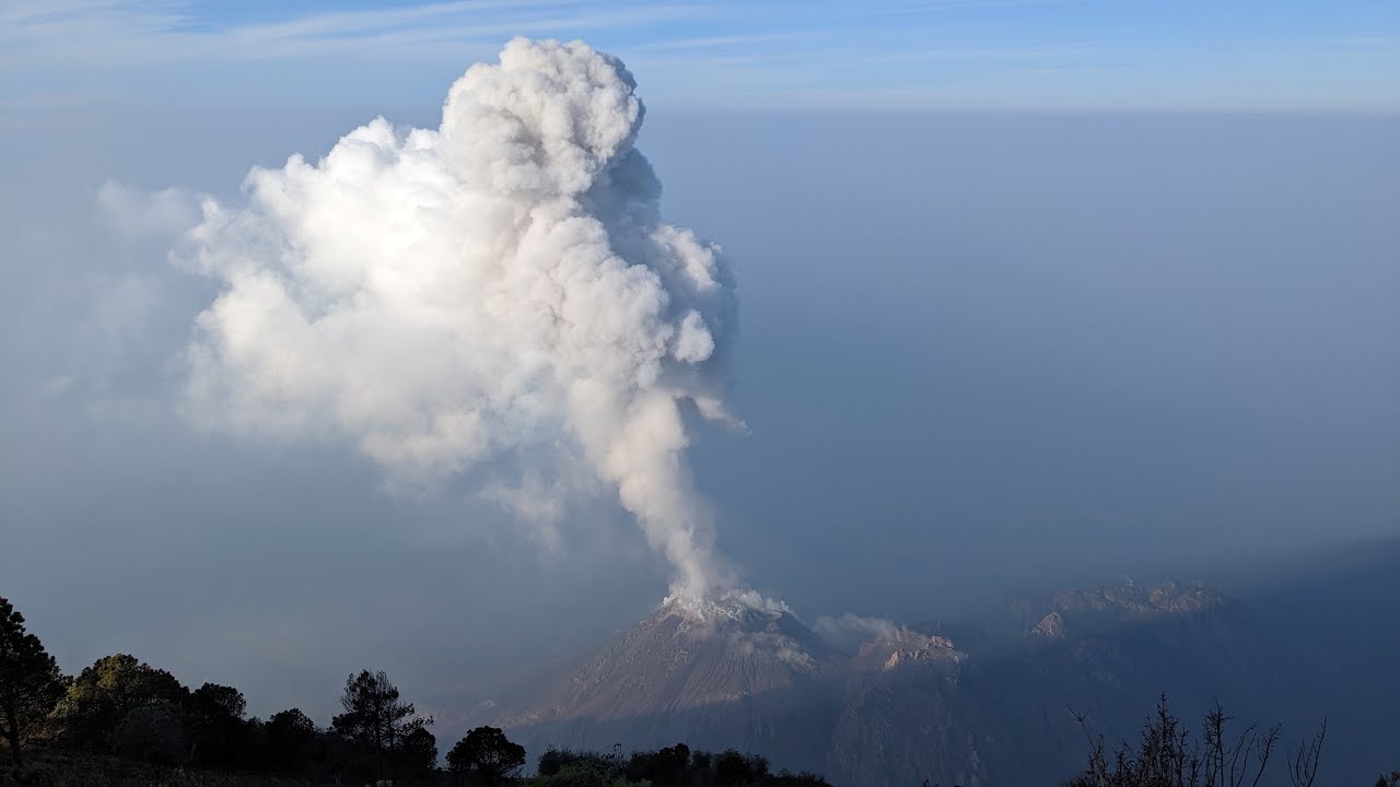 Guatemala volcanic Eruptions - Santa María / Santiaguito