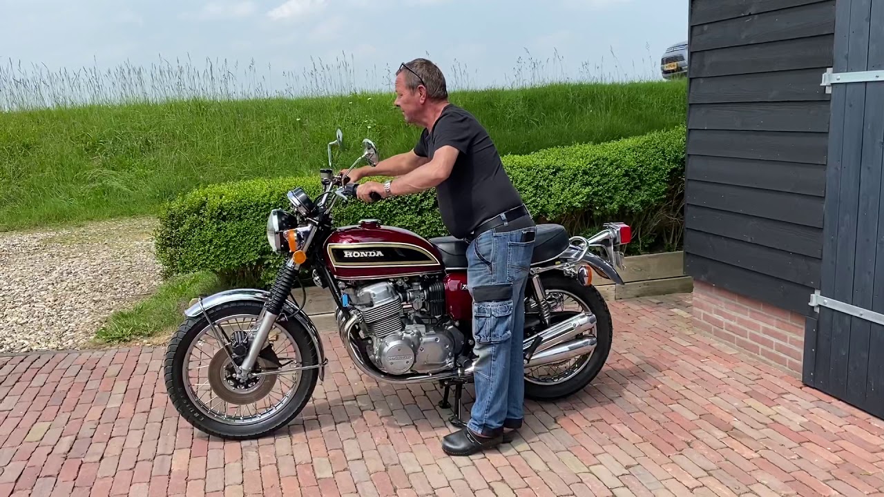 Honda CB750 Four K6 1975