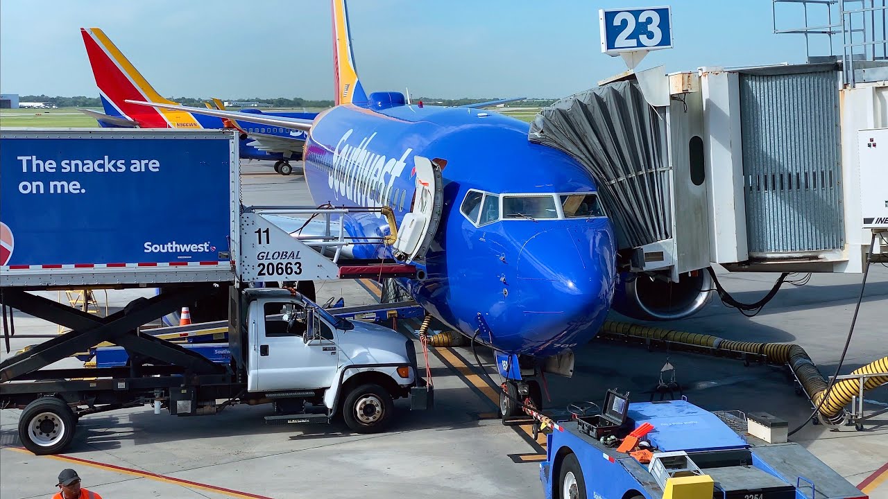 Houston (HOU) Time-Lapse – Southwest Airlines – Boeing 737-700 & More – TLS Ep. 158