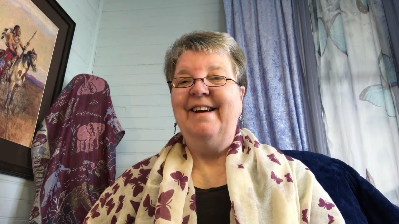 Flosstube #121 ~ Maynia in July - Secret Stitch Revealed!