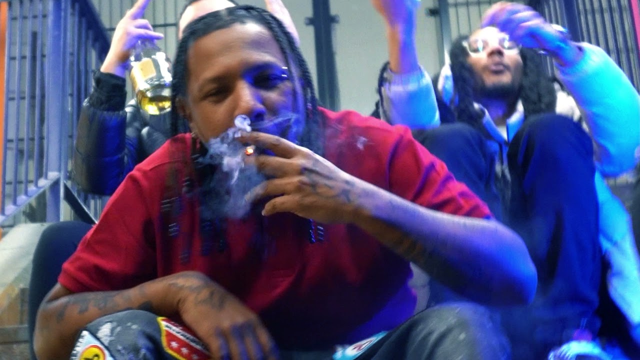 ROBALOO FRANS x TRAP DOCKS - Mane Boke (Videoclip)