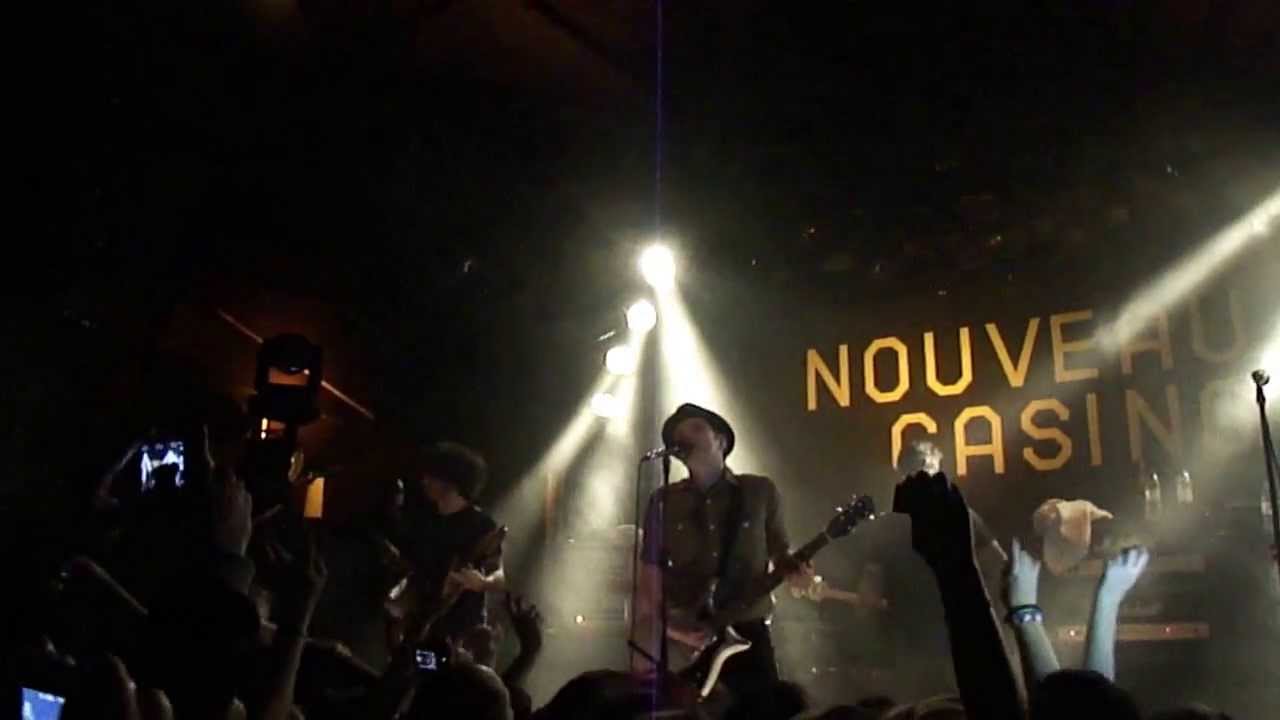Fall Out Boy - I'm Like a Lawyer... (Me and You) (Live @ Nouveau Casino)