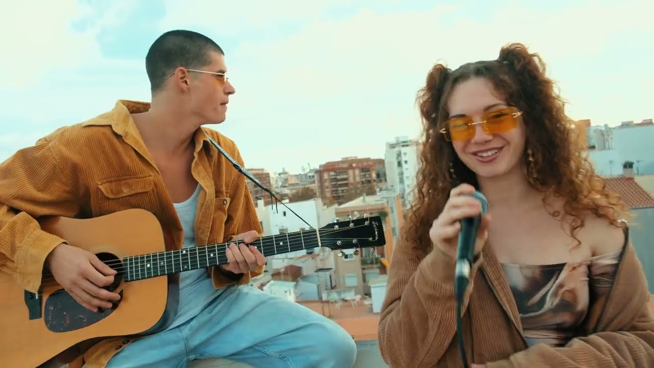 Azulinogena - MARTE  (Ft. Jan Bonet )  One Shot Live on the rooftop.