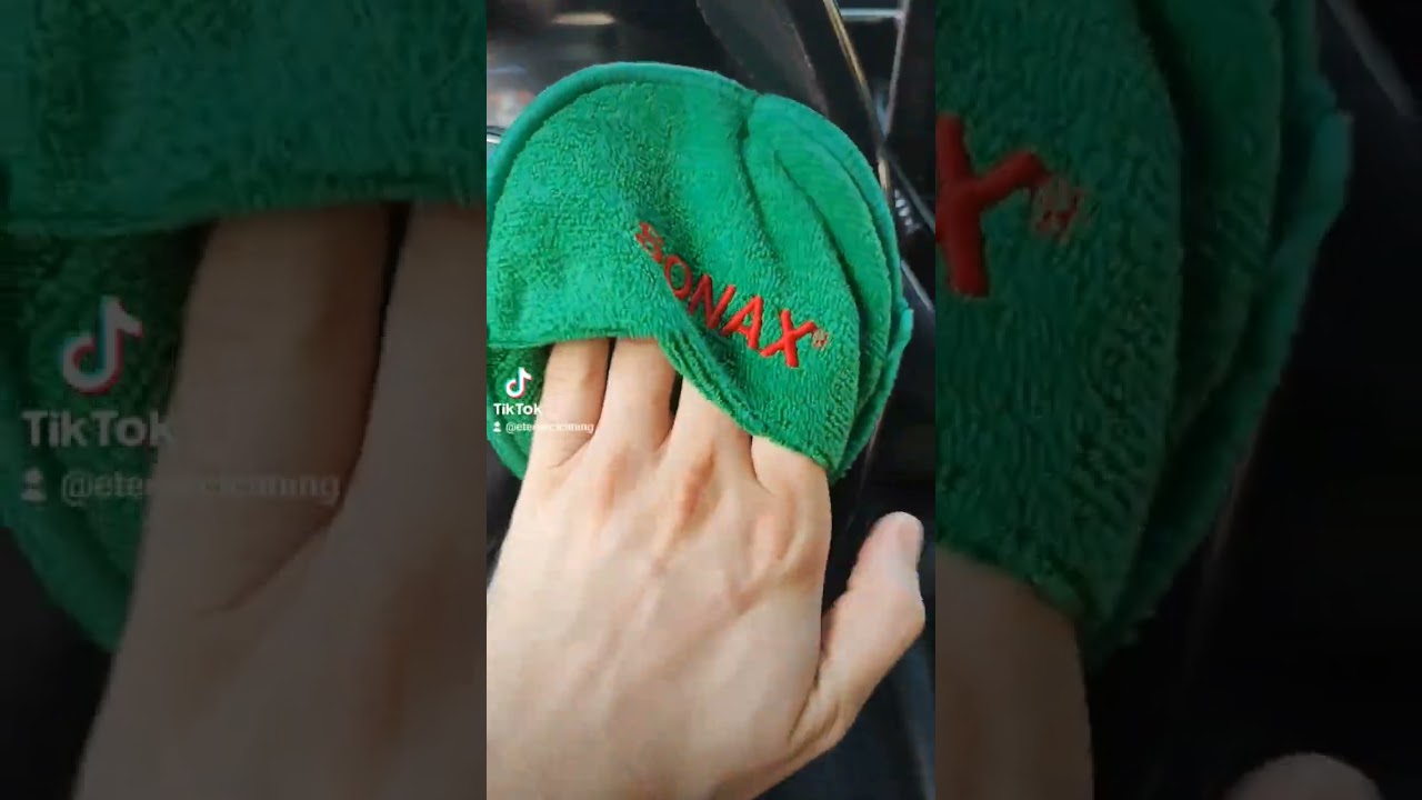 Applying plastic protectant and shine restorer