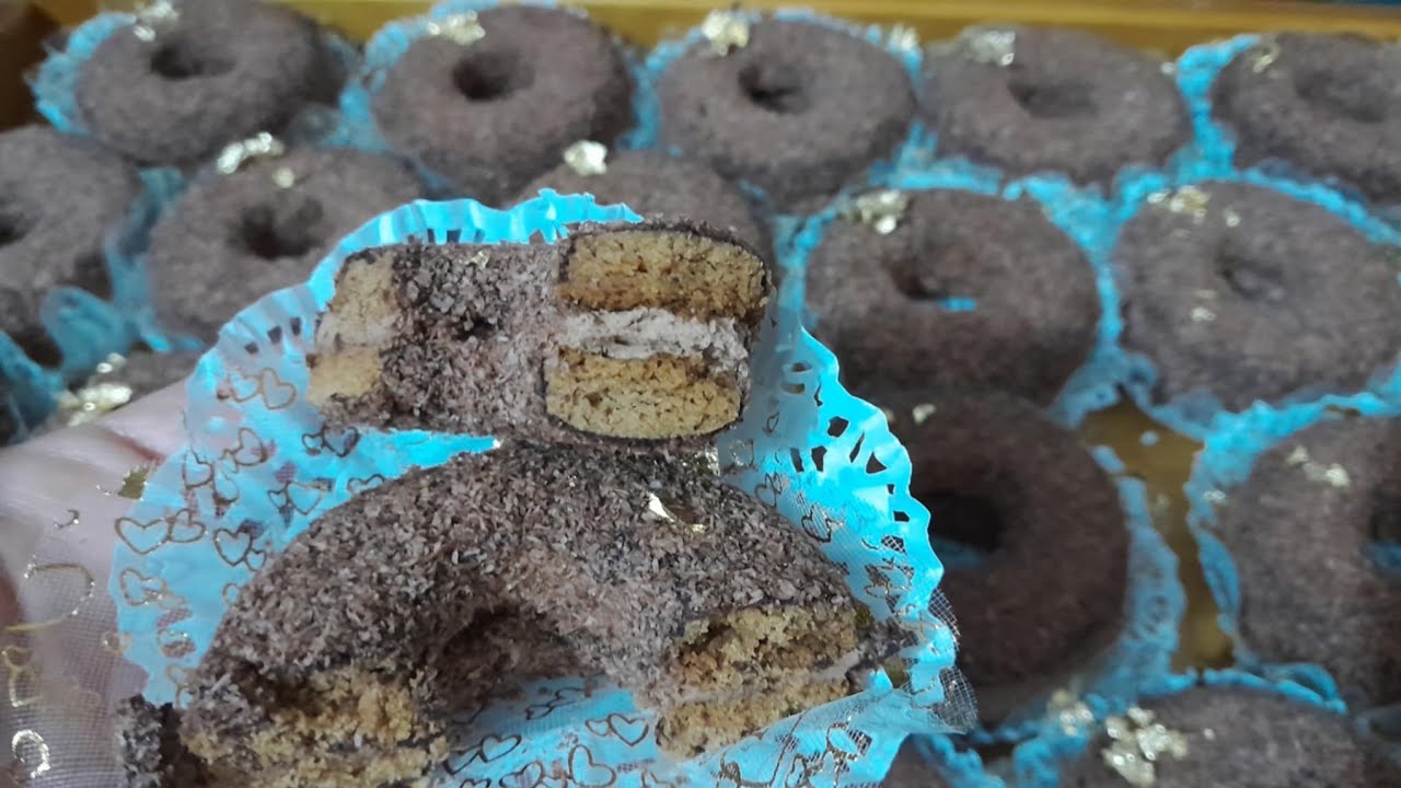 براسلي القاطفة بكريمة الزبدة ذوق الشوكولاته 🍫 حلوة هشيشة تذوب في الفم و معمرة ببنة الشوكولا 🤤